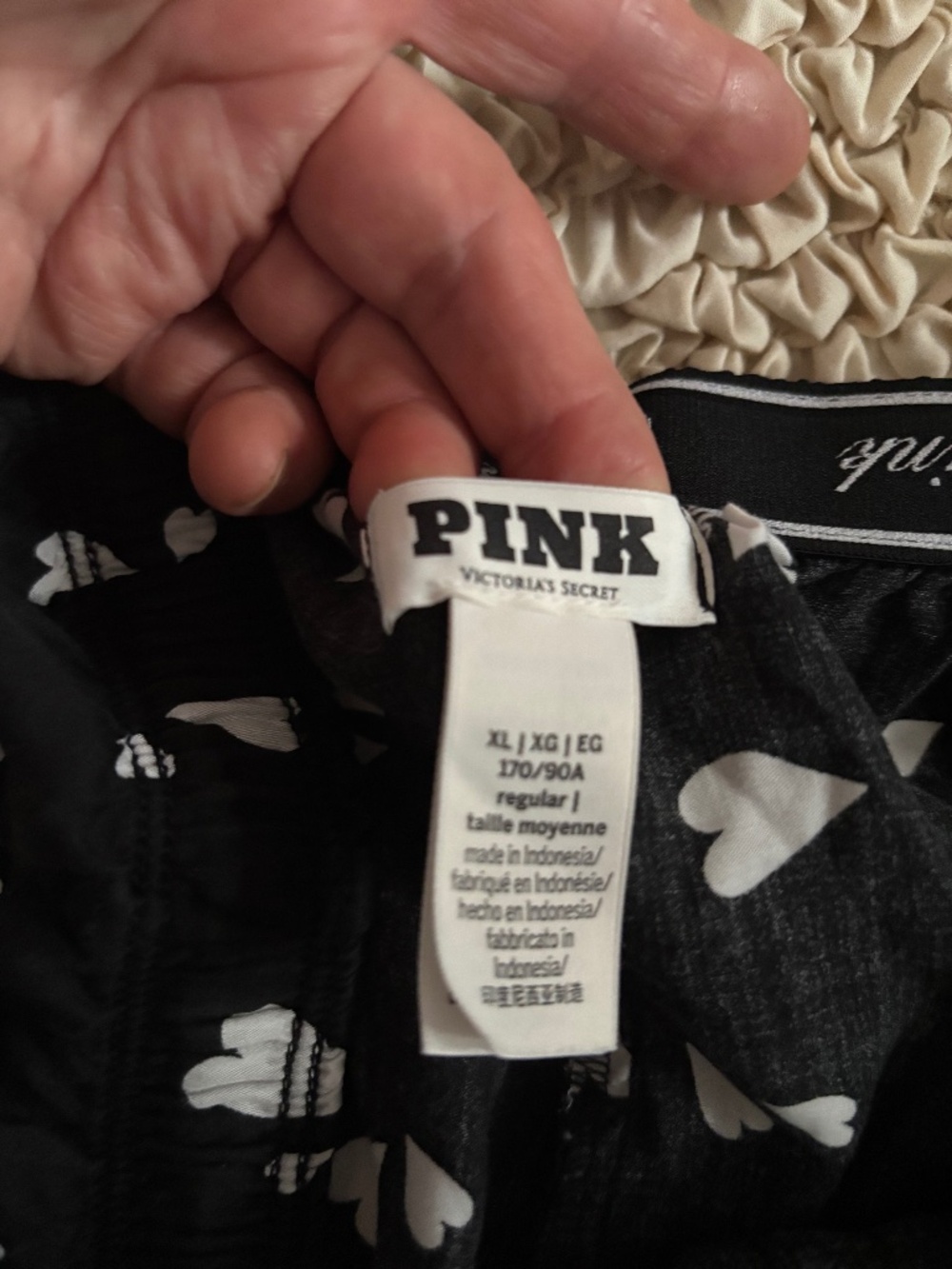 Victoria's Secret PINK Black Heart Pajama Pants - Size XL